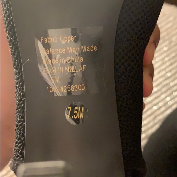 Never worn Bar III Heels - Picture 3 of 4